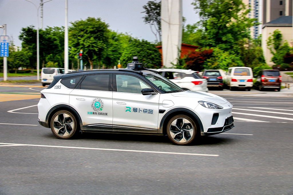 百度萝卜快跑无人驾驶出租车